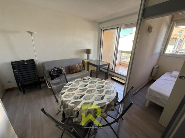 A louer STUDIO  30 M2 TERRASSE PLAGE à PIED LE CAP D AGDE