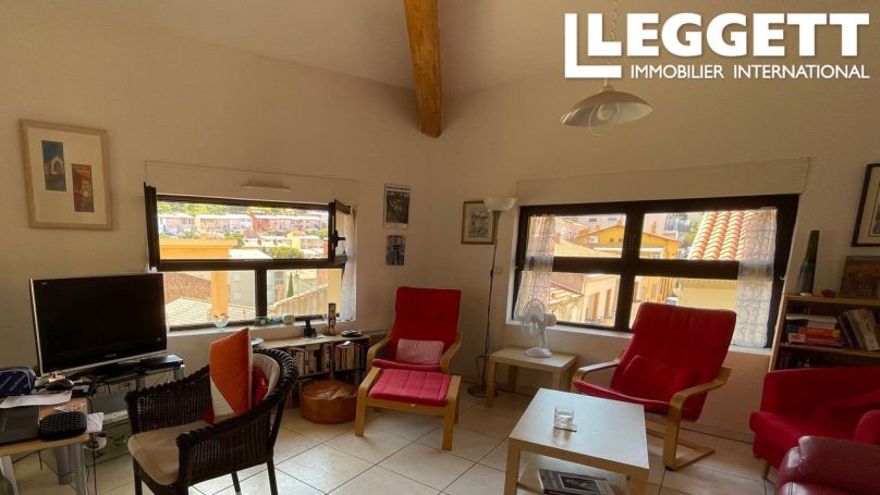 A louer APPARTEMENT T4 88 M2 TERRASSE BORD DE MER PORT VENDRES
