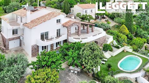 A louer APPARTEMENT DE PRESTIGE  315 M2  DRAGUIGNAN