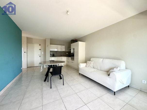 A louer APPARTEMENT T3 54 M2 TERRASSE PLAGE à PIED VALRAS PLAGE