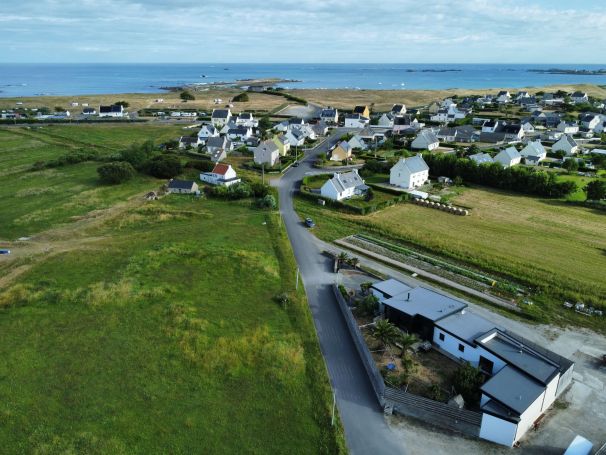 vente Belle maison contemporaine à 500 mètres de la plage à Guisseny