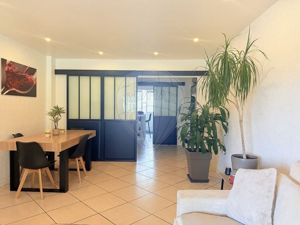 A louer APPARTEMENT NEUF T3 69 M2 TERRASSE BORD DE MER NICE