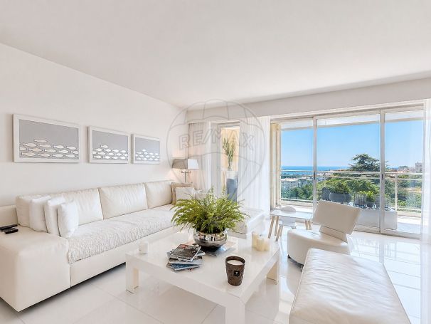 A louer APPARTEMENT DE PRESTIGE T4 123 M2 TERRASSE VUE MER NICE