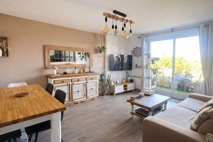 A louer APPARTEMENT T3 58 M2 TERRASSE BORD DE MER ARVERT