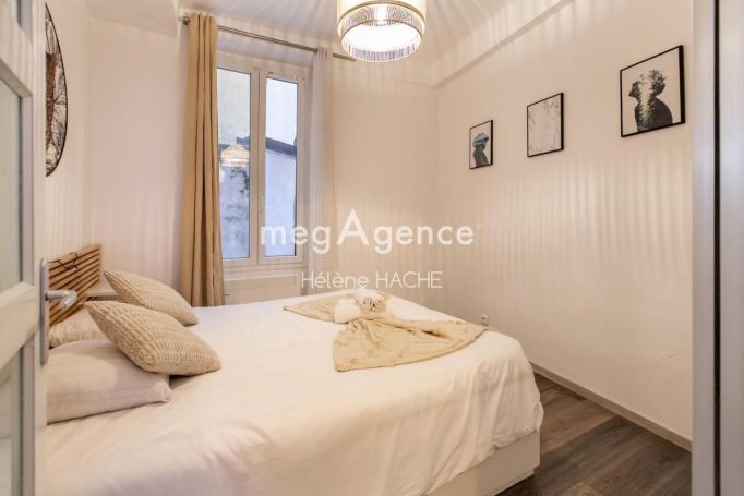A louer APPARTEMENT T2 38 M2 BORD DE MER NICE
