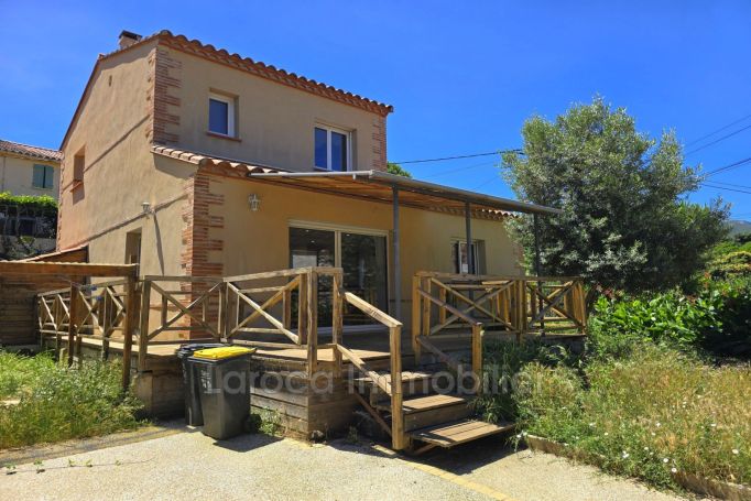 A vendre MAISON  4 PIECES 103 M2  SOREDE Village