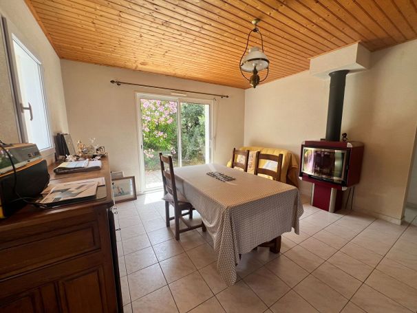 A vendre MAISON  4 PIECES 76 M2 BORD DE MER LONGEVILLE SUR MER