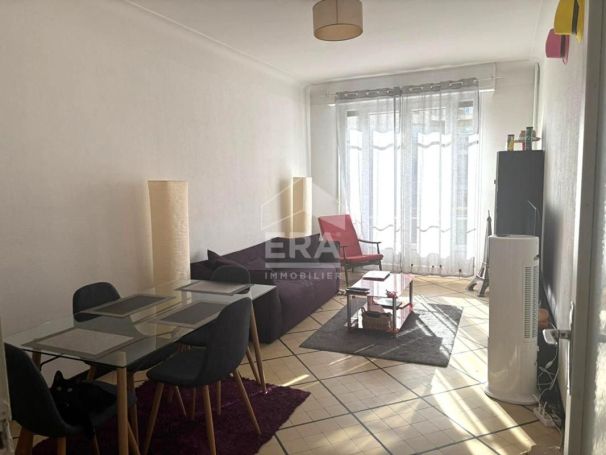 A louer APPARTEMENT NEUF T3 77 M2 BORD DE MER NICE