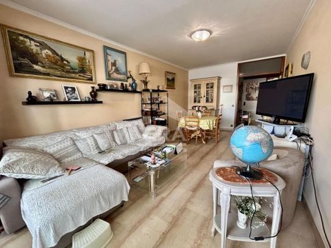 A louer APPARTEMENT T3 73 M2 BORD DE MER CAGNES SUR MER