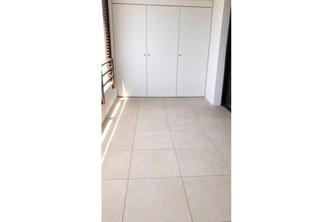A louer APPARTEMENT T5 118 M2 TERRASSE BORD DE MER FRONTIGNAN