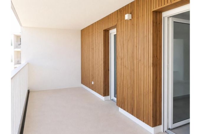 A louer APPARTEMENT NEUF T4 88 M2 TERRASSE BORD DE MER AGDE