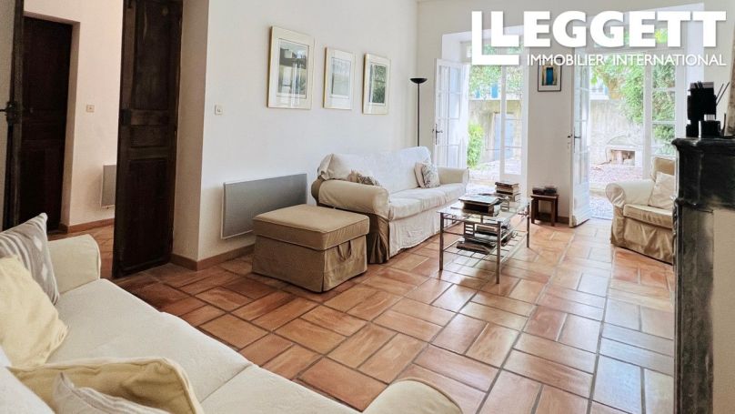 A louer MAISON  DE MAîTRE  LA REDORTE