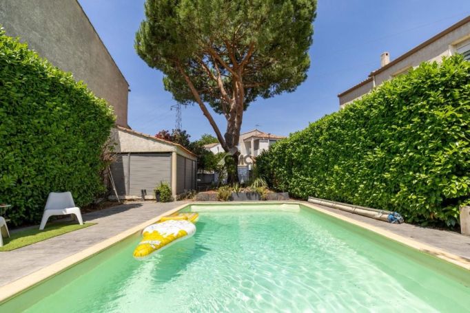 A louer MAISON  4 PIECES 122 M2  BEZIERS