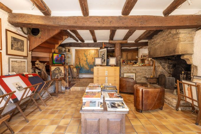 A vendre belle Maison de caractere 7 pieces 160 m&sup2; vue riviere AURAY