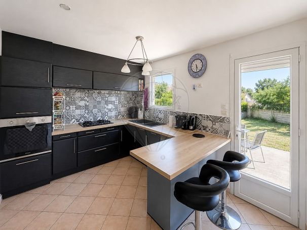 A louer MAISON  6 PIECES 121 M2  BOISSET ET GAUJAC