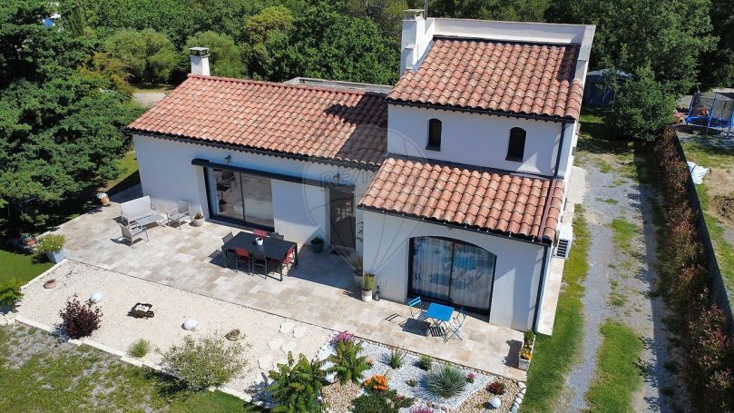 A louer MAISON  5 PIECES 128 M2  MASSILLARGUES ATTUECH