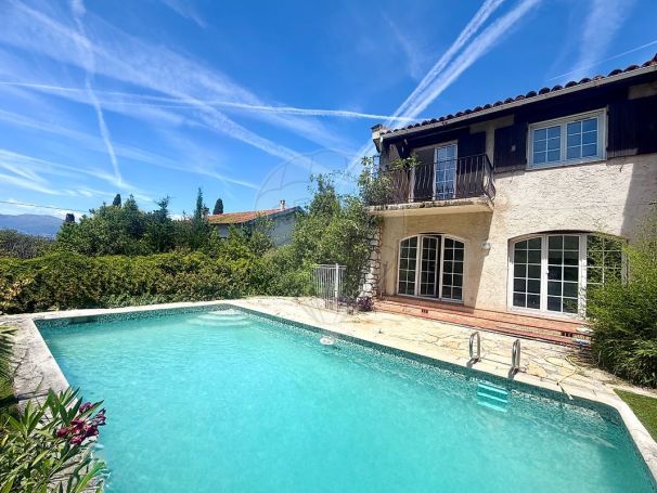 A louer MAISON  CONTEMPORAINE BORD DE MER NICE