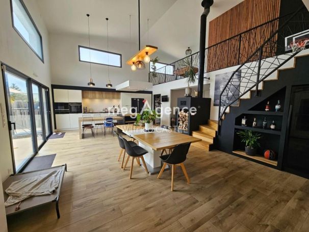 A louer MAISON  CONTEMPORAINE BORD DE MER CHATEAU D OLONNE