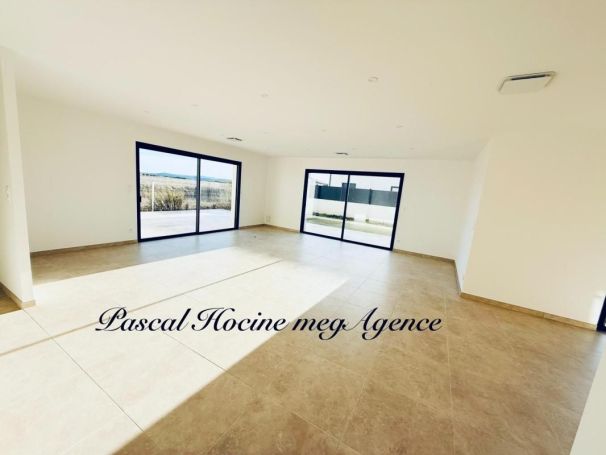 A vendre MAISON  4 PIECES 119 M2  GINESTAS