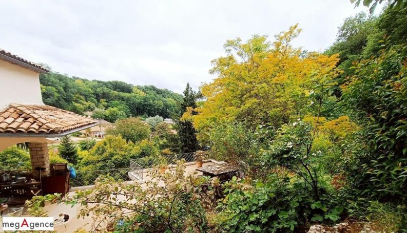 A louer MAISON  DE MAîTRE  TABANAC