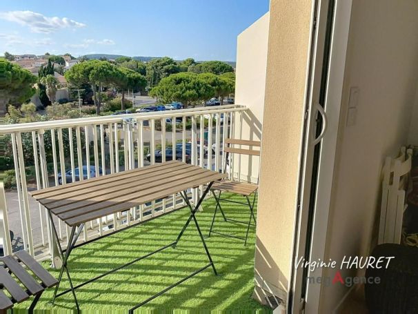 A louer APPARTEMENT T2 27 M2 TERRASSE BORD DE MER GRUISSAN
