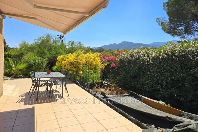 A vendre MAISON  4 PIECES 117 M2  LAROQUE DES ALBERES Village