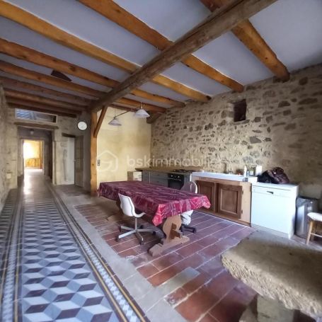A louer MAISON  DE MAîTRE  VALROS