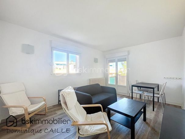 A louer APPARTEMENT T5 87 M2  MONTPELLIER