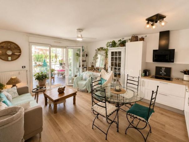 A louer APPARTEMENT DE PRESTIGE T3 62 M2 TERRASSE  AURIBEAU SUR SIAGNE