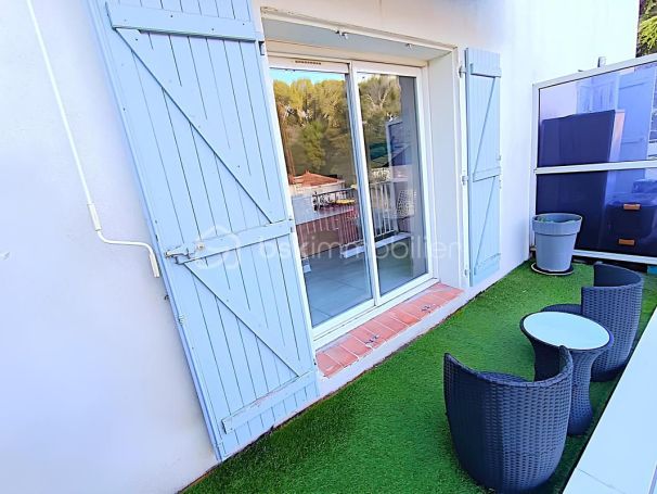 A louer APPARTEMENT DUPLEX T3 50 M2 BORD DE MER LA SEYNE SUR MER