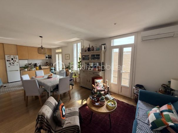 A louer APPARTEMENT T5 128 M2 TERRASSE BORD DE MER SETE