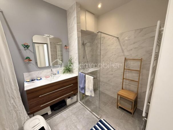 A louer APPARTEMENT T5 128 M2 TERRASSE BORD DE MER SETE