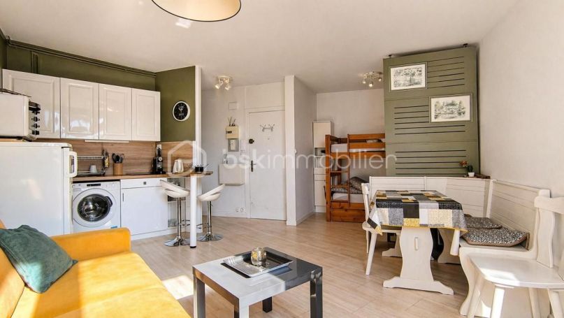 A louer STUDIO  29 M2 BORD DE MER LE HAVRE