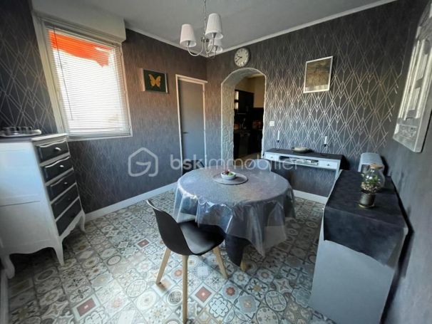 A vendre MAISON  5 PIECES 116 M2 BORD DE MER TOULON