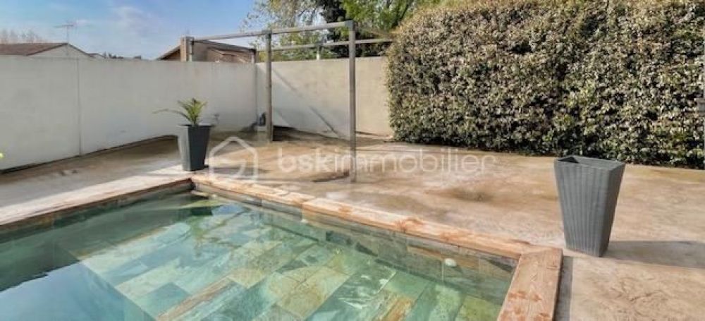 A louer MAISON  4 PIECES 90 M2  THUIR