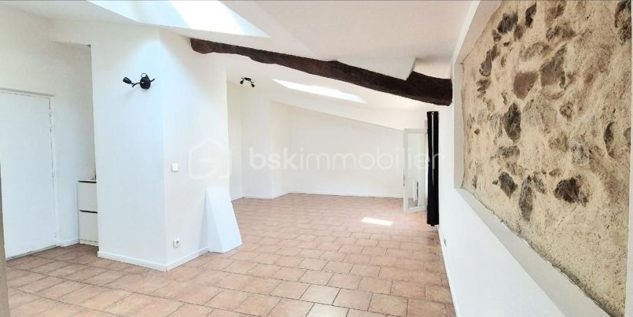 A louer APPARTEMENT T2 57 M2  BELGENTIER