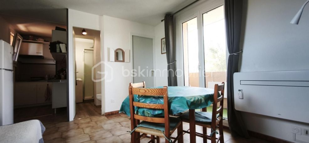 A louer APPARTEMENT T2 27 M2 BORD DE MER SAINT PIERRE LA MER