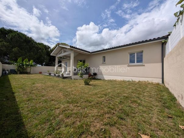 A louer MAISON  CONTEMPORAINE  SAINT ANDRE DE CUBZAC