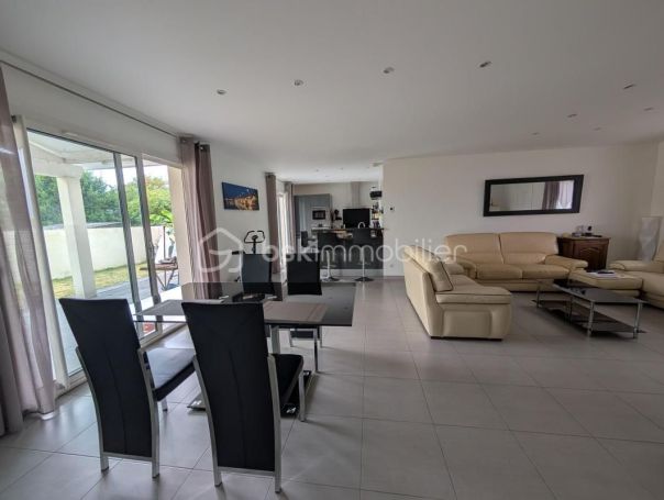 A louer MAISON  CONTEMPORAINE  SAINT ANDRE DE CUBZAC