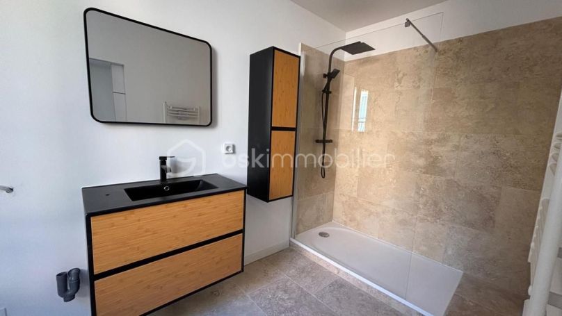 A louer APPARTEMENT DUPLEX NEUF T5 110 M2  SALERNES