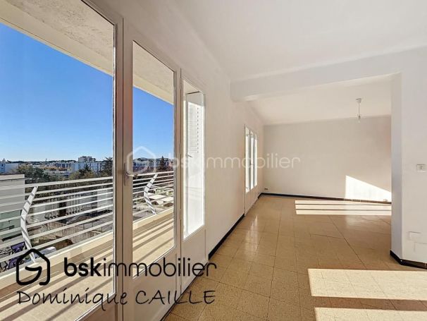A louer APPARTEMENT T3 91 M2 BORD DE MER MONTPELLIER