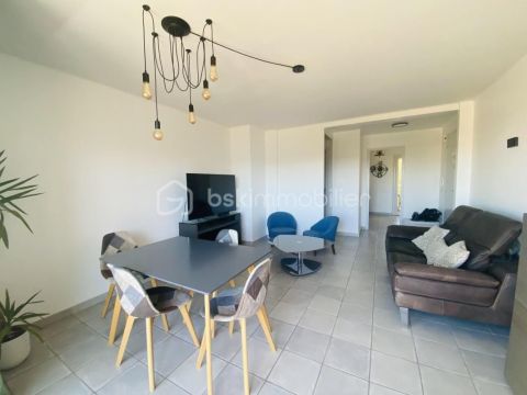 A louer APPARTEMENT T3 62 M2 PLAGE à PIED SIX FOURS LES PLAGES