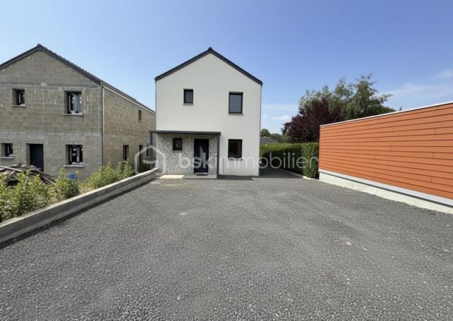 A louer MAISON CONTEMPORAINE ISSE