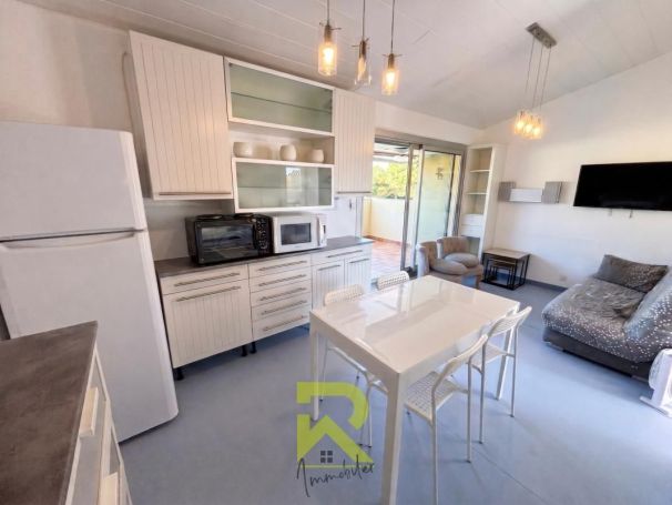 A louer APPARTEMENT T2 43 M2 TERRASSE PLAGE à PIED LE CAP D AGDE