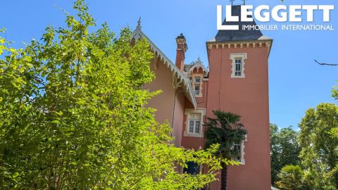 A louer MAISON  DE MAîTRE  SALIES DE BEARN