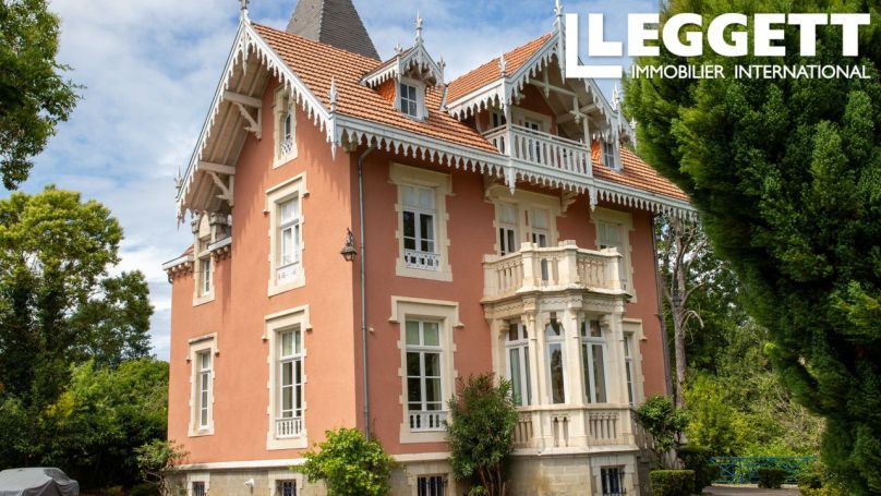 A louer MAISON  DE MAîTRE  SALIES DE BEARN