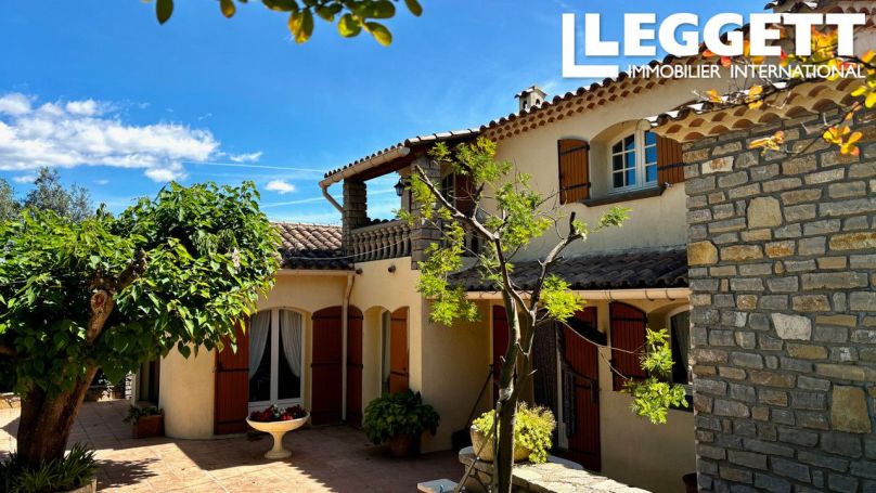 A vendre MAISON  8 PIECES 165 M2  SAINT PRIVAT DES VIEUX