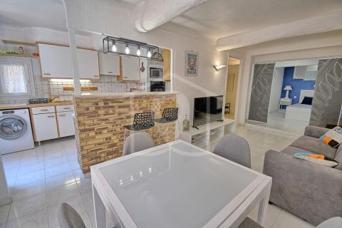 A louer APPARTEMENT T3 70 M2 BORD DE MER VILLEFRANCHE SUR MER