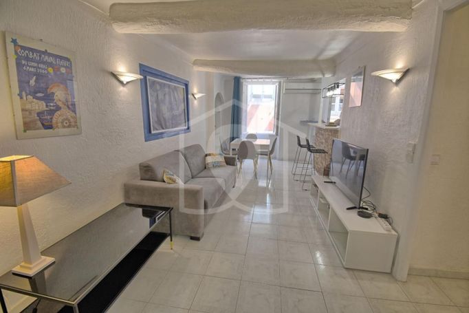 A louer APPARTEMENT T3 70 M2 BORD DE MER VILLEFRANCHE SUR MER
