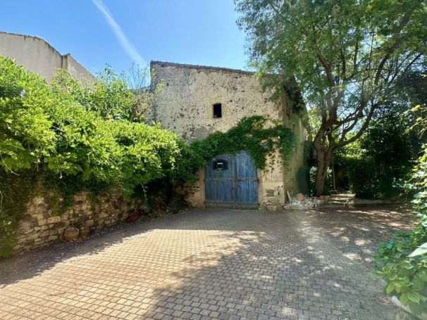 A louer MAISON  DE MAîTRE  PEZENAS